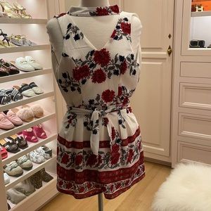 Romper dress just gorgeous! Sz 4 ladies M